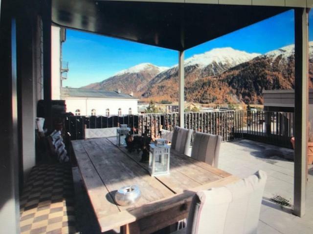 Chesa La Posta Appartement Samedan Buitenkant foto