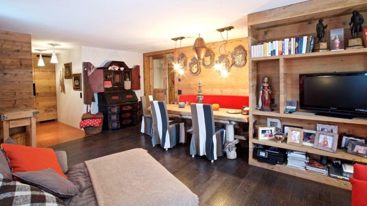 Chesa La Posta Appartement Samedan Buitenkant foto